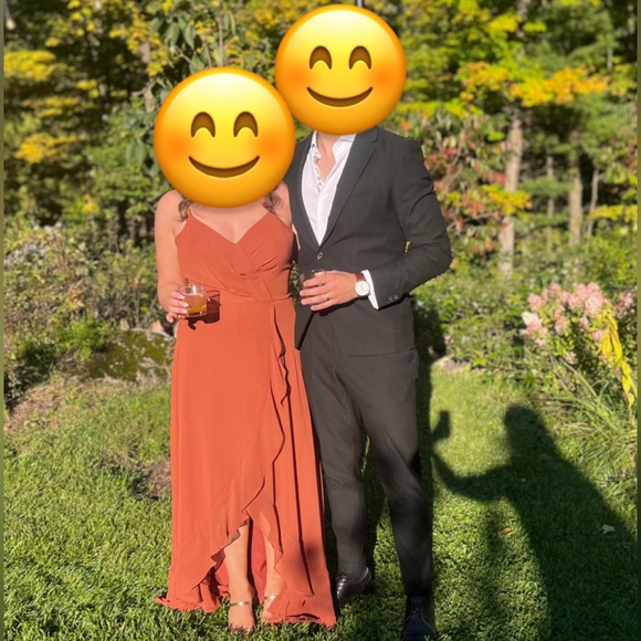 BURNT ORANGE HIGH-LOW BRIDESMAID DRESS WITH RUFFLE DETAIL - Picture 1 of 4